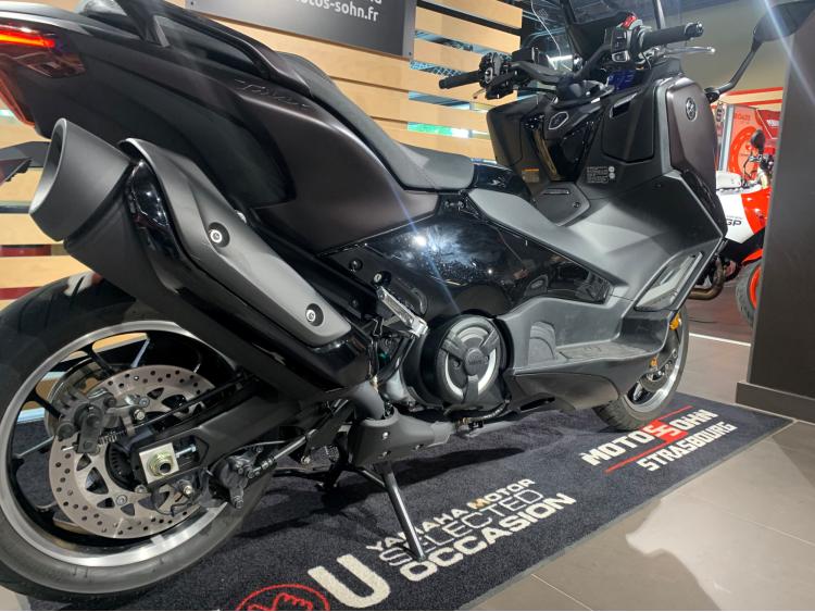 YAMAHA XP T-MAX 560 TECH MAX