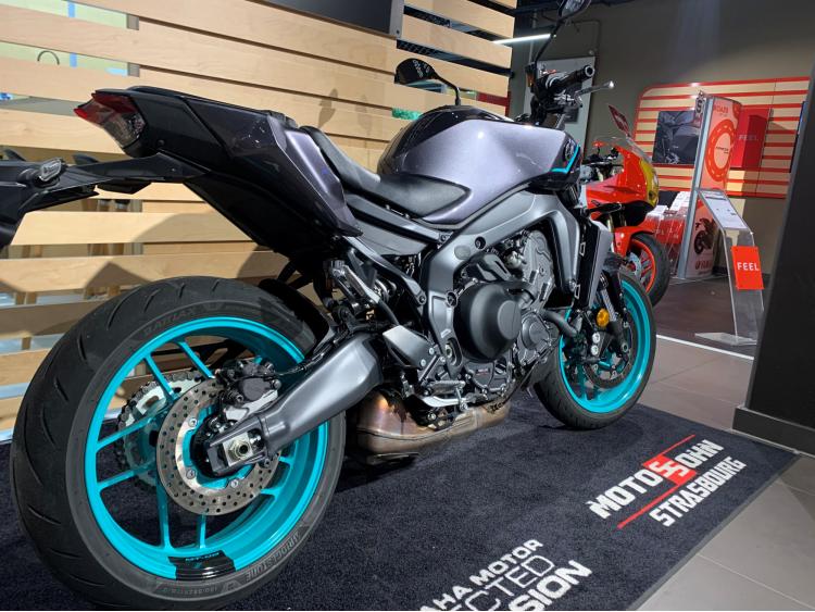 YAMAHA MT09 Y-AMT