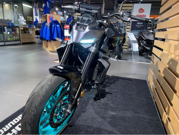 YAMAHA MT09 Y-AMT