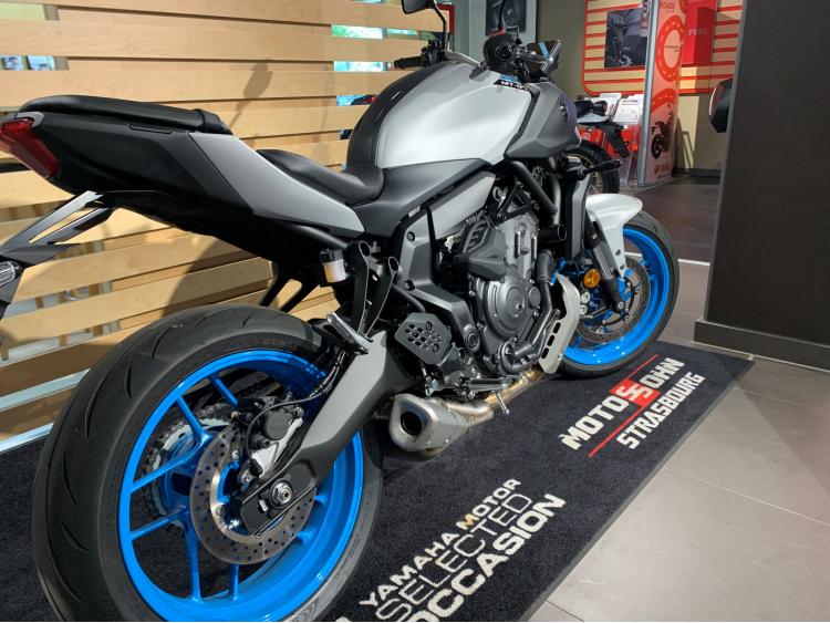 YAMAHA MT-07 Y-AMT