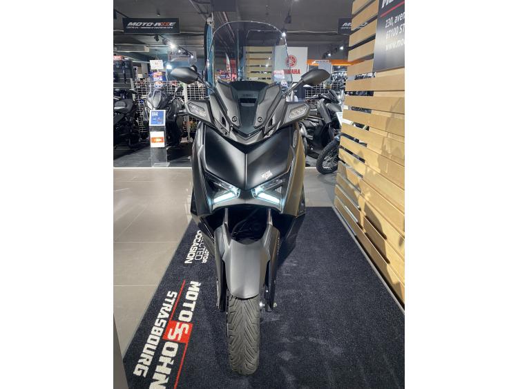 YAMAHA XMAX 125 TECH MAX