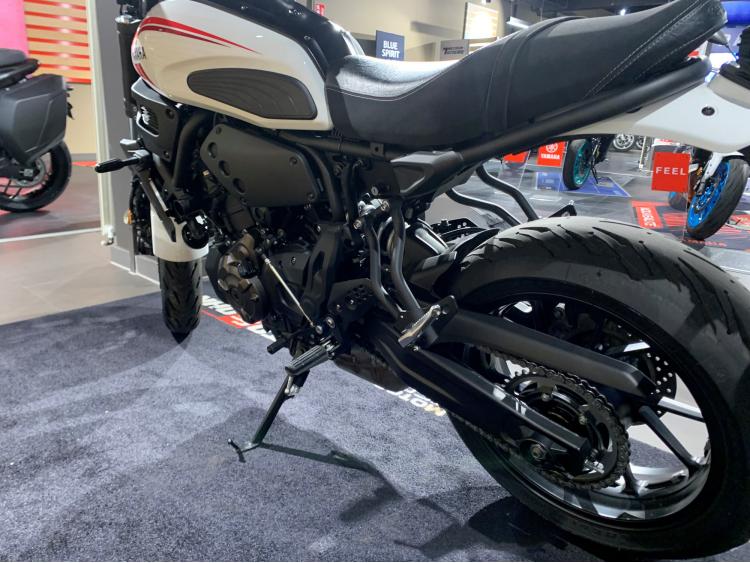 YAMAHA XSR 700